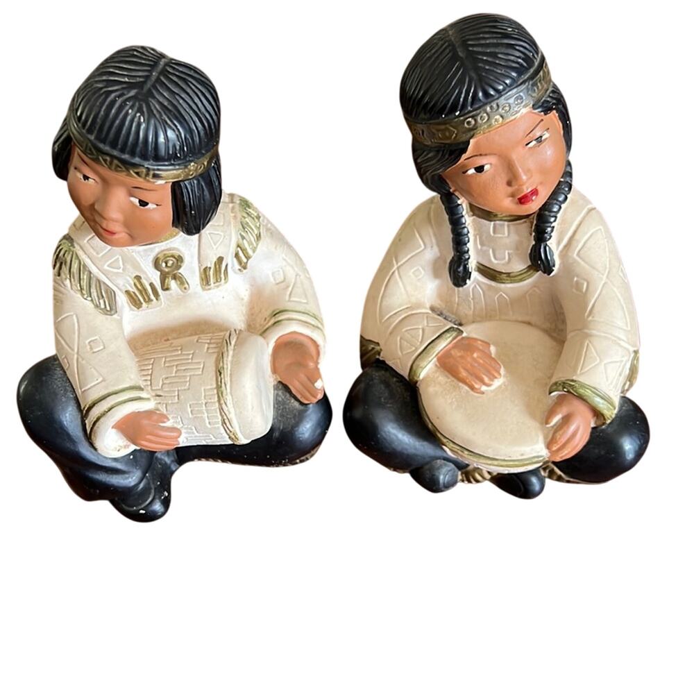 Vintage 1954 Pair of Native American Statues Universal Statuary Co Chicago